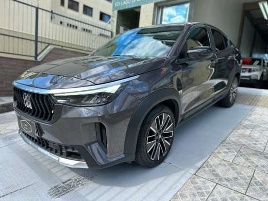 FIAT-FASTBACK-2025