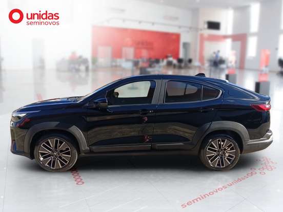FIAT-FASTBACK-2025