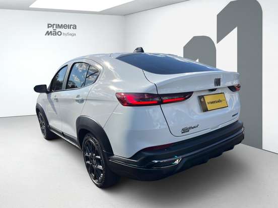 FIAT-FASTBACK-2025