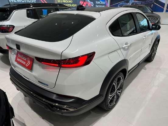 FIAT-FASTBACK-1.0 TURBO 200 HYBRID IMPETUS CVT FIAT-FASTBACK-2025