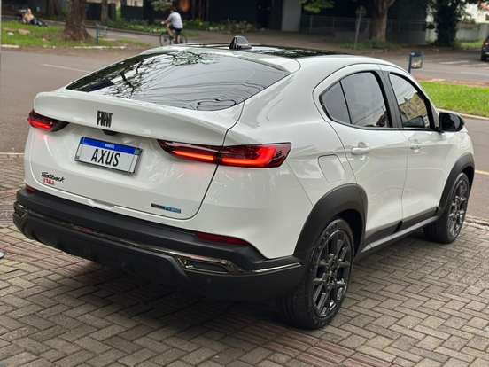 FIAT-FASTBACK-2025