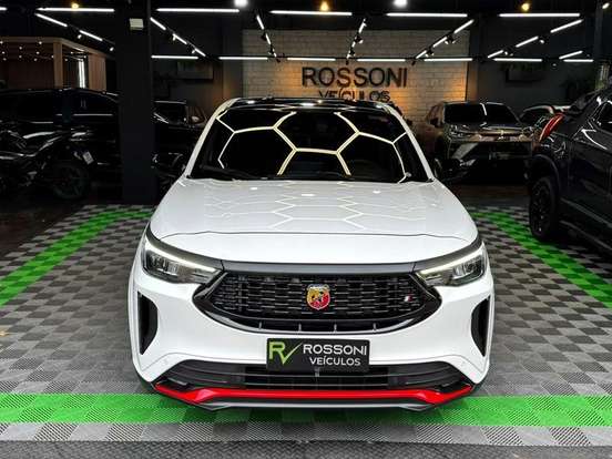 FIAT-FASTBACK-2025