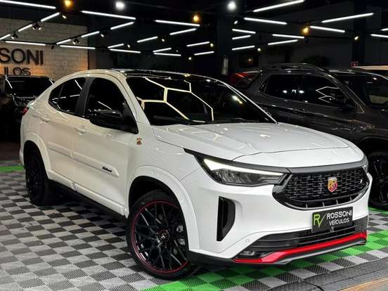 FIAT-FASTBACK-2025