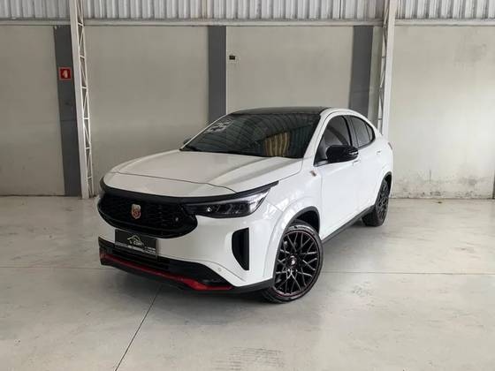 FIAT FASTBACK 1.3 TURBO 270 FLEX ABARTH AT6