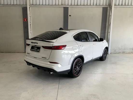 FIAT-FASTBACK-2024