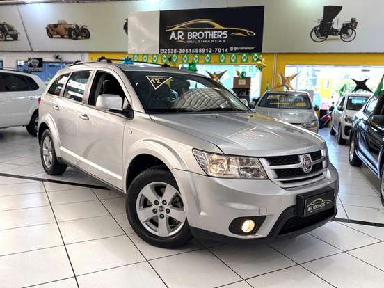 FIAT-FREEMONT-2.4 PRECISION 16V GASOLINA 4P AUTOMÁTICO FIAT-FREEMONT-2012