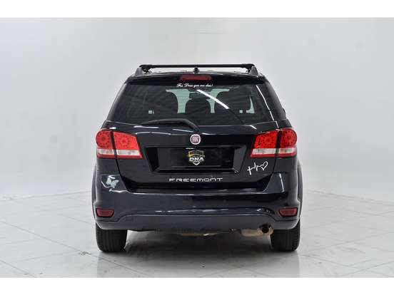 FIAT-FREEMONT-2.4 PRECISION 16V GASOLINA 4P AUTOMÁTICO FIAT-FREEMONT-2012