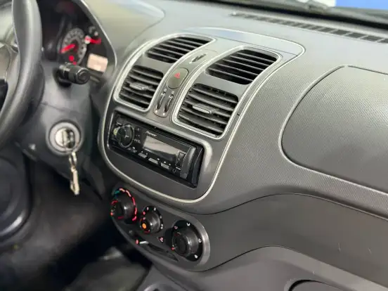 FIAT-GRAND SIENA-2020
