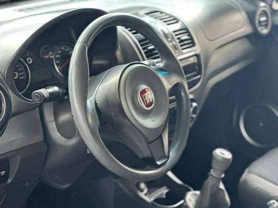 FIAT-GRAND SIENA-2015