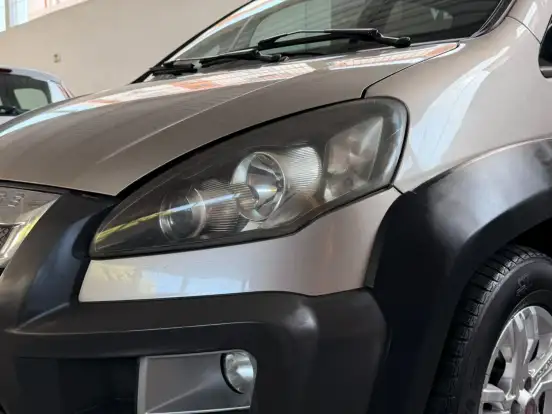 FIAT-IDEA-1.8 MPI ADVENTURE 16V FLEX 4P AUTOMATIZADO FIAT-IDEA-2012