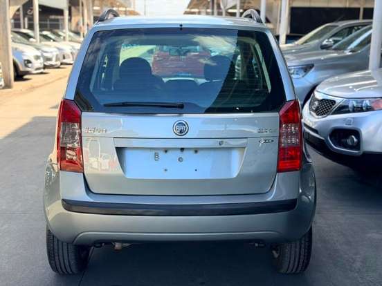 FIAT-IDEA-1.4 MPI ELX 8V FLEX 4P MANUAL FIAT-IDEA-2006