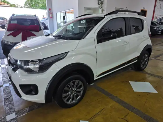 FIAT MOBI 1.0 EVO FLEX TREKKING MANUAL