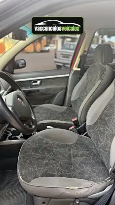 FIAT-PALIO-2010