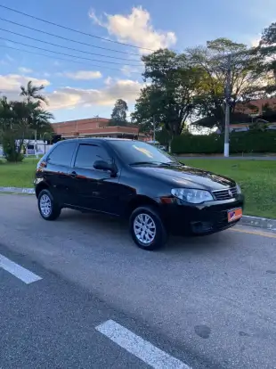 FIAT-PALIO-2015