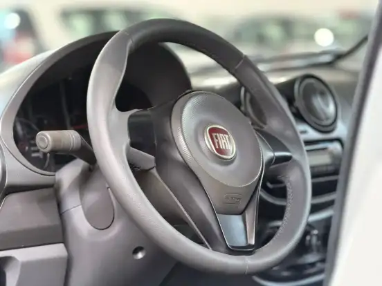 FIAT-PALIO-2016