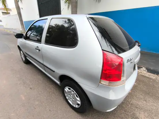 FIAT-PALIO-2009
