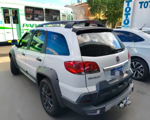 FIAT-PALIO-2015