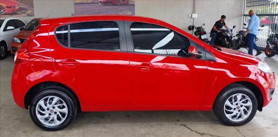 FIAT-PALIO-2015