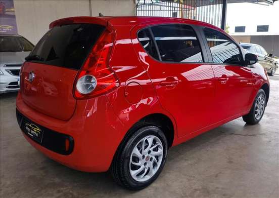FIAT-PALIO-2015
