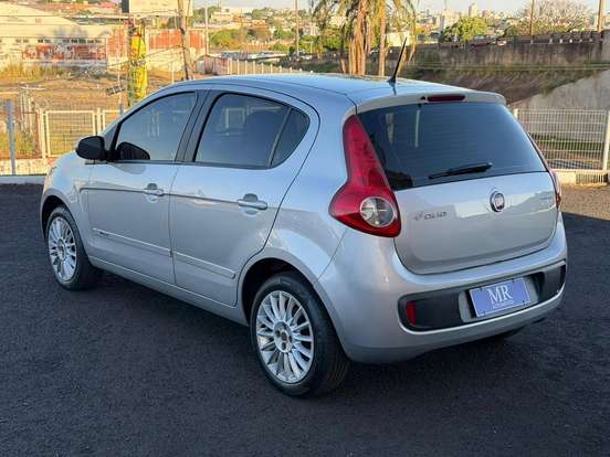 FIAT-PALIO-2014