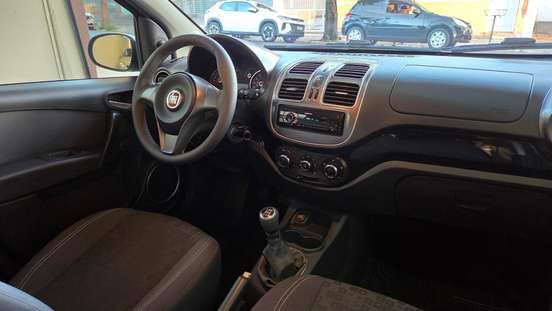 FIAT-PALIO-2016