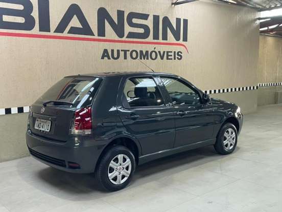 FIAT-PALIO-2015