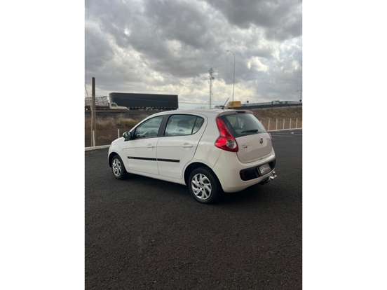 FIAT-PALIO-1.4 MPI ATTRACTIVE 8V FLEX 4P MANUAL FIAT-PALIO-2015
