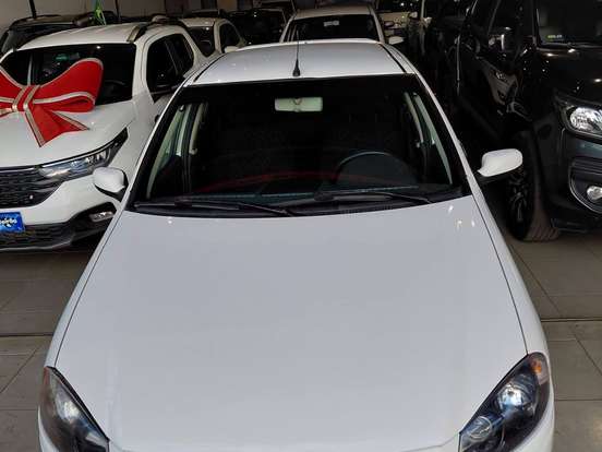 FIAT-PALIO-2010