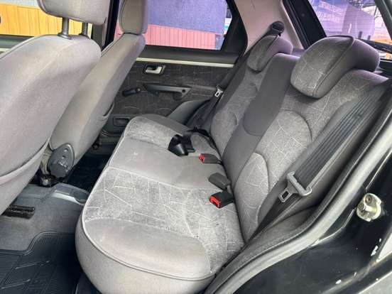 FIAT-PALIO-2005