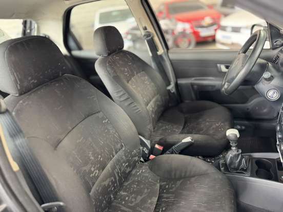 FIAT-PALIO-2005