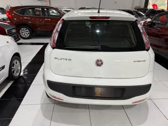 FIAT-PUNTO-1.4 ATTRACTIVE 8V FLEX 4P MANUAL FIAT-PUNTO-2015