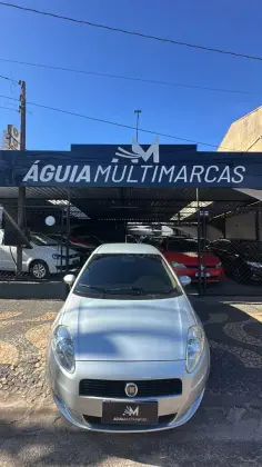 FIAT PUNTO 1.6 ESSENCE 16V FLEX 4P MANUAL