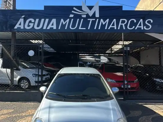 FIAT-PUNTO-1.6 ESSENCE 16V FLEX 4P MANUAL FIAT-PUNTO-2010