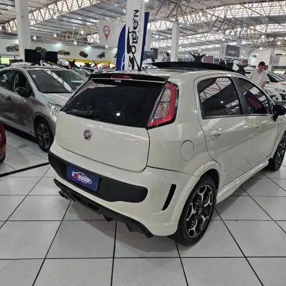 FIAT-PUNTO-2014