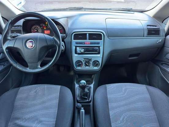 FIAT-PUNTO-1.4 ATTRACTIVE 8V FLEX 4P MANUAL FIAT-PUNTO-2010