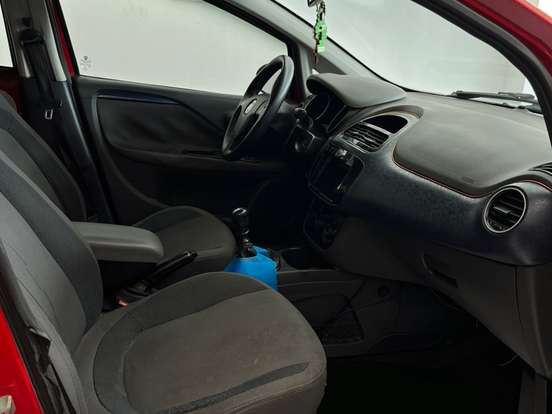 FIAT-PUNTO-2013