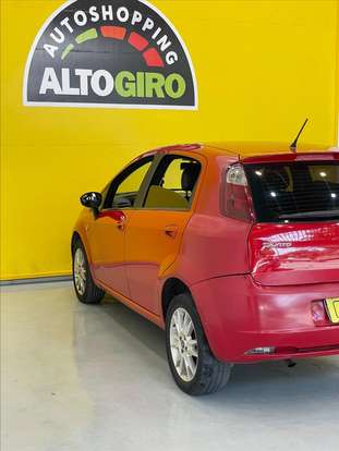FIAT-PUNTO-1.4 ATTRACTIVE ITALIA 8V FLEX 4P MANUAL FIAT-PUNTO-2011