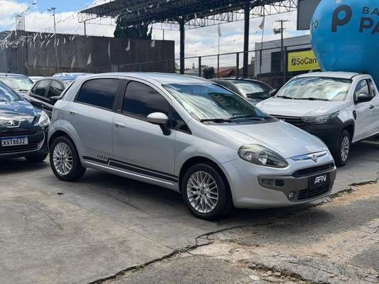 FIAT-PUNTO-2012