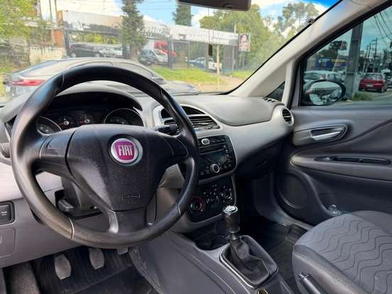 FIAT-PUNTO-2012
