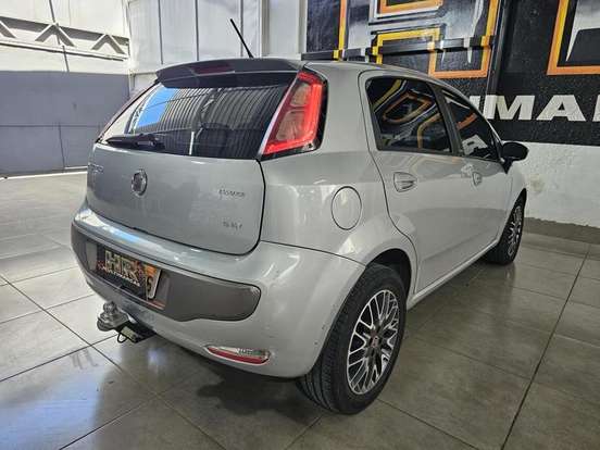 FIAT-PUNTO-2012