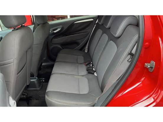FIAT-PUNTO-2014