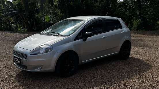 FIAT-PUNTO-2010