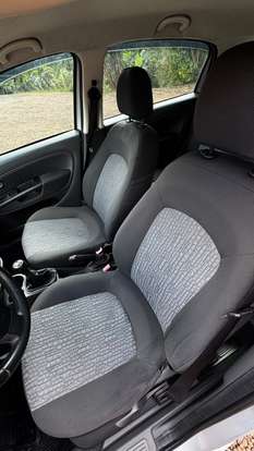 FIAT-PUNTO-2010