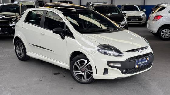 FIAT PUNTO 1.8 BLACKMOTION 16V FLEX 4P MANUAL
