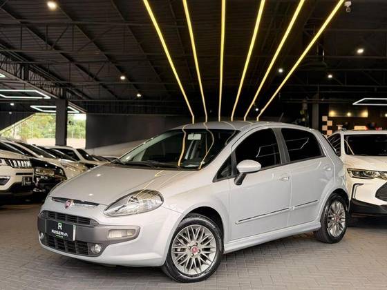 FIAT PUNTO 1.8 SPORTING 16V FLEX 4P MANUAL