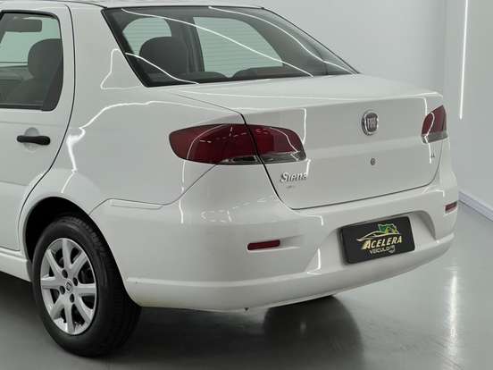 FIAT-SIENA-2013