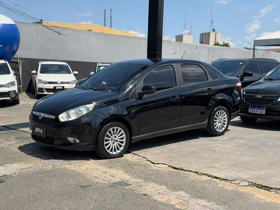 FIAT-SIENA-2013