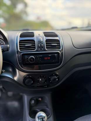 FIAT-SIENA-2014