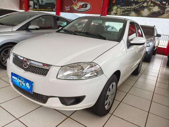 FIAT-SIENA-2015