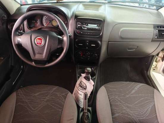 FIAT-SIENA-2015